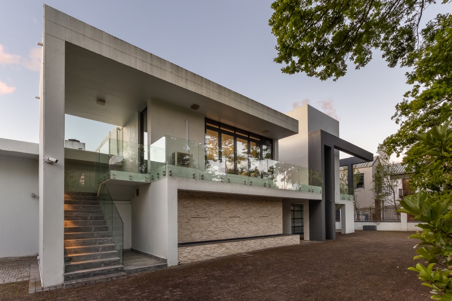 6 Bedroom Property for Sale in Mostertsdrift Western Cape